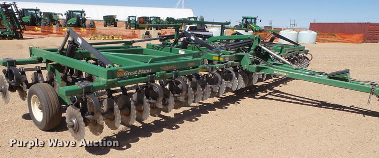 image for item DD1186 Great Plains Turbo Till 3000 Series II vertical tillage