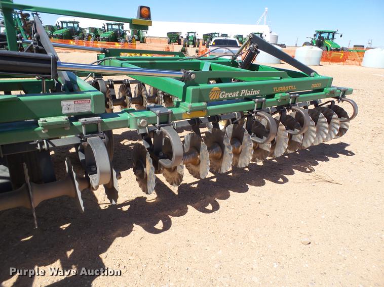 image for item DD1186 Great Plains Turbo Till 3000 Series II vertical tillage