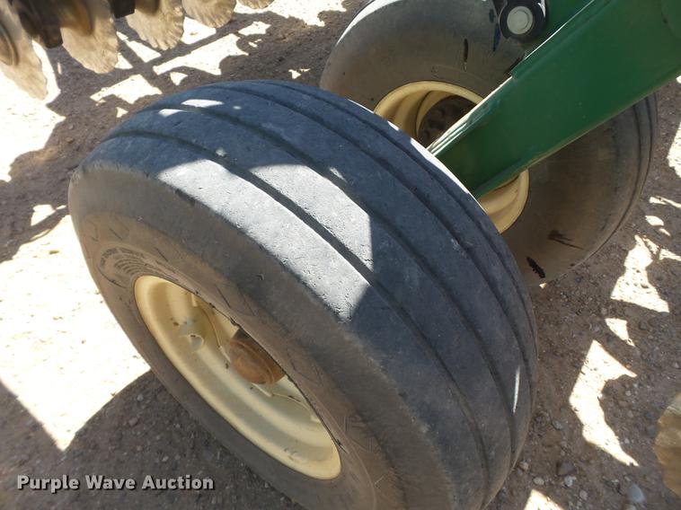image for item DD1186 Great Plains Turbo Till 3000 Series II vertical tillage