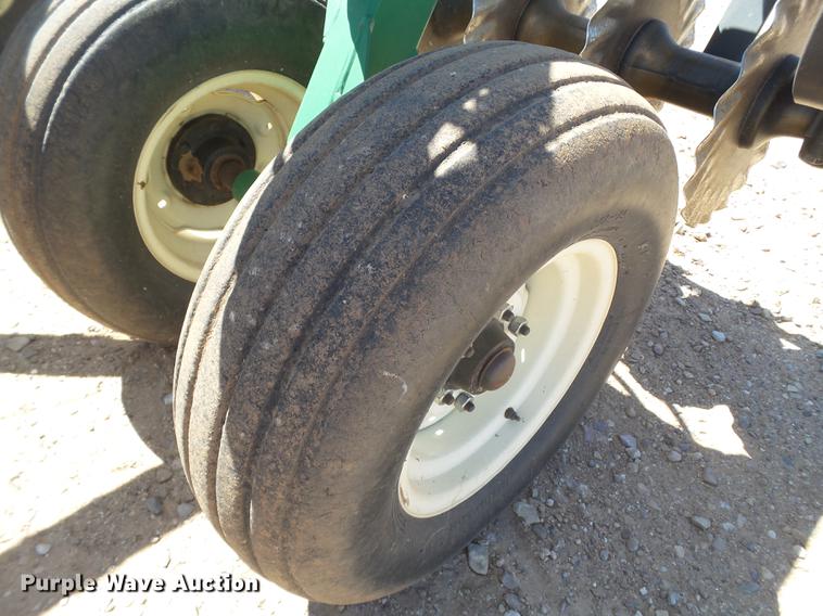 image for item DD1186 Great Plains Turbo Till 3000 Series II vertical tillage