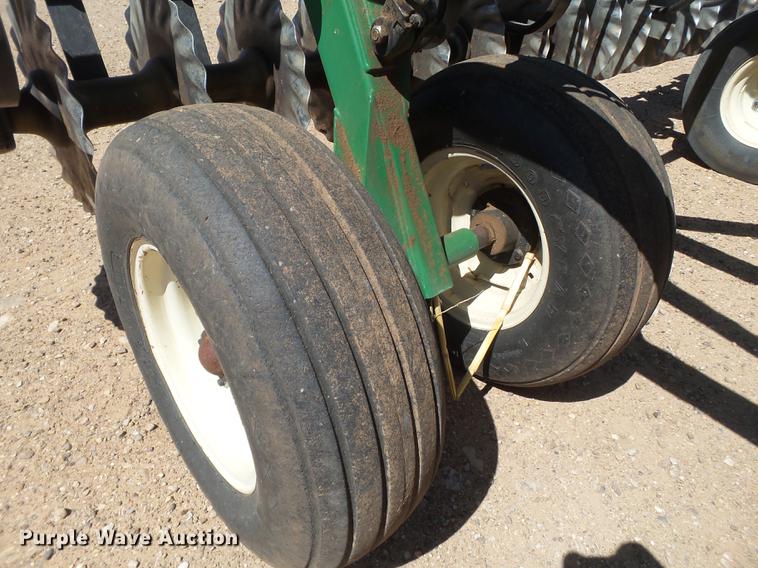 image for item DD1186 Great Plains Turbo Till 3000 Series II vertical tillage