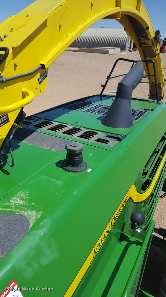 image for item DD1188 2015 John Deere 7380 forage harvester