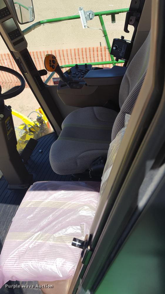 image for item DD1188 2015 John Deere 7380 forage harvester