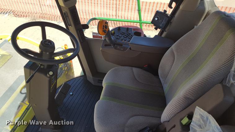 image for item DD1188 2015 John Deere 7380 forage harvester