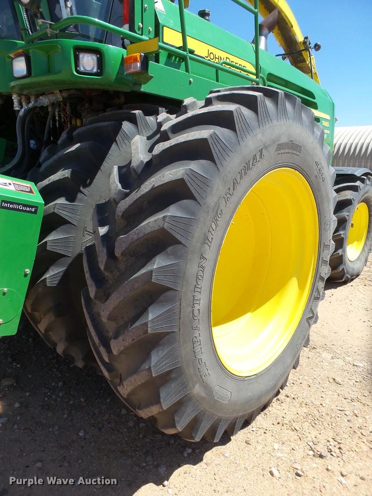 image for item DD1190 2013 John Deere 7480 forage harvester