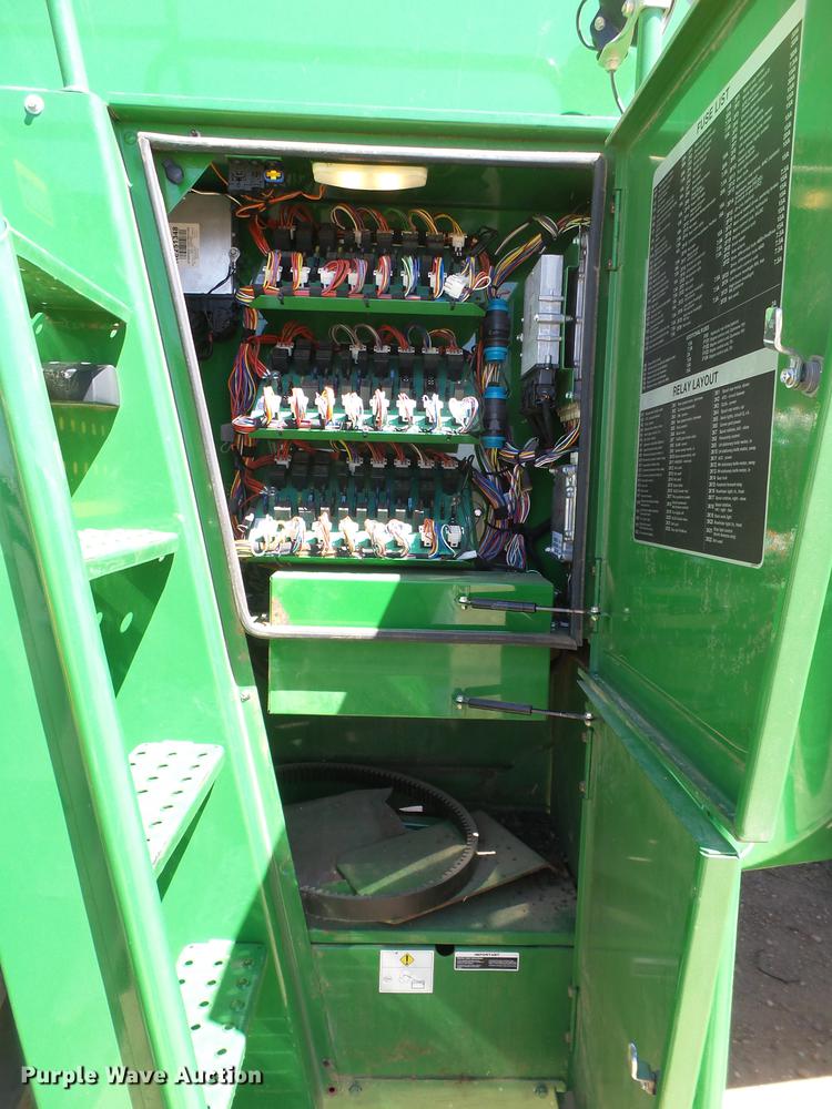 image for item DD1190 2013 John Deere 7480 forage harvester