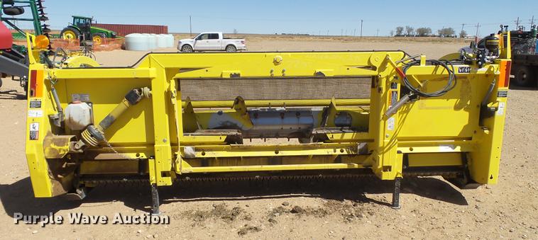 image for item DD1191 2013 John Deere 640C pickup head