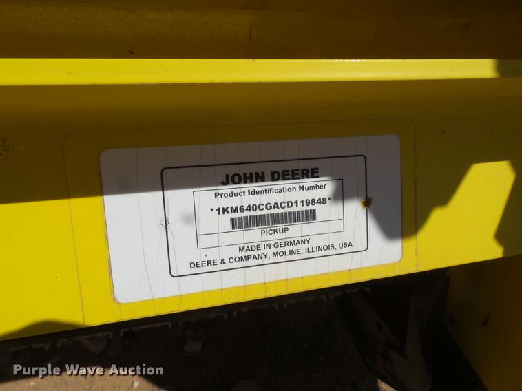 image for item DD1191 2013 John Deere 640C pickup head