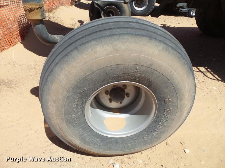 image for item DD1192 2013 Massey Ferguson WR9770 windrower