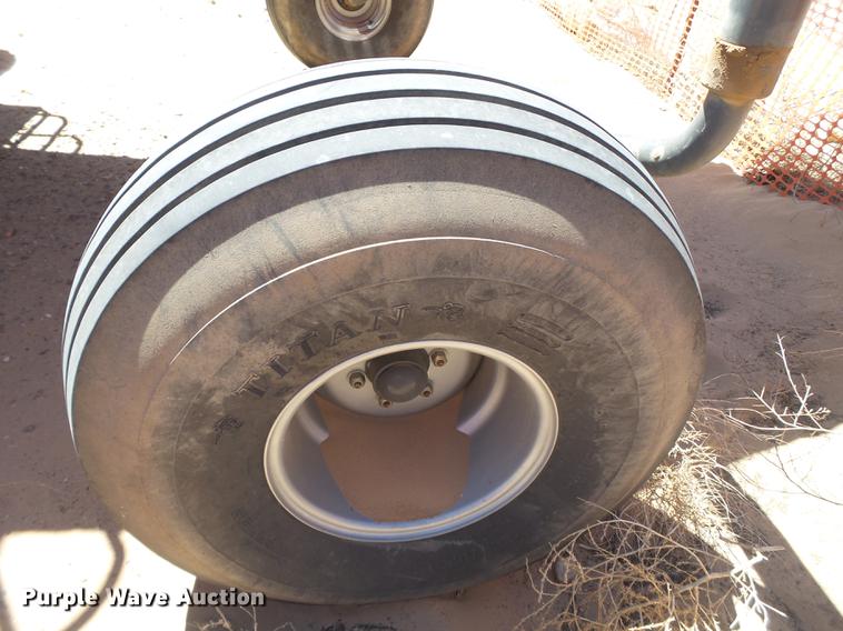 image for item DD1192 2013 Massey Ferguson WR9770 windrower