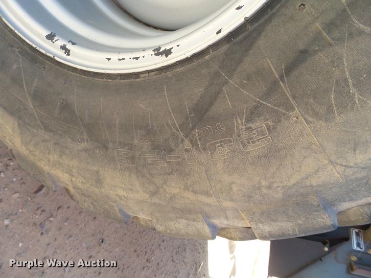 image for item DD1192 2013 Massey Ferguson WR9770 windrower