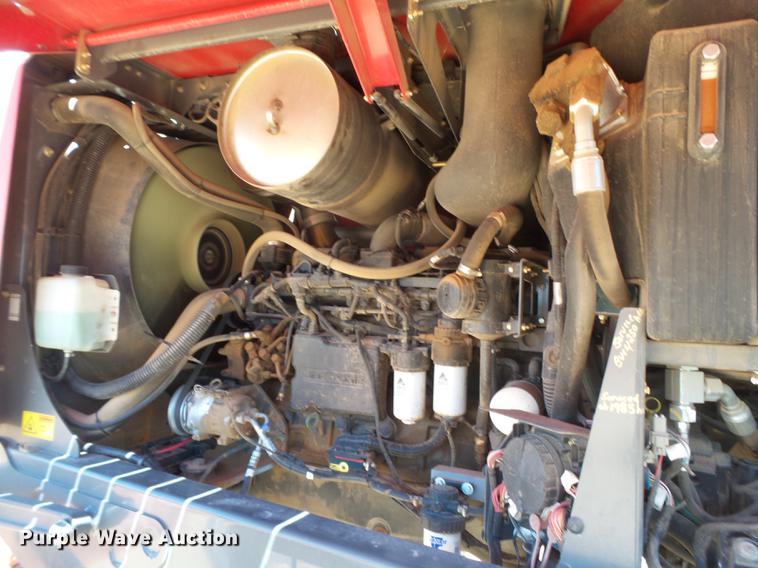 image for item DD1192 2013 Massey Ferguson WR9770 windrower