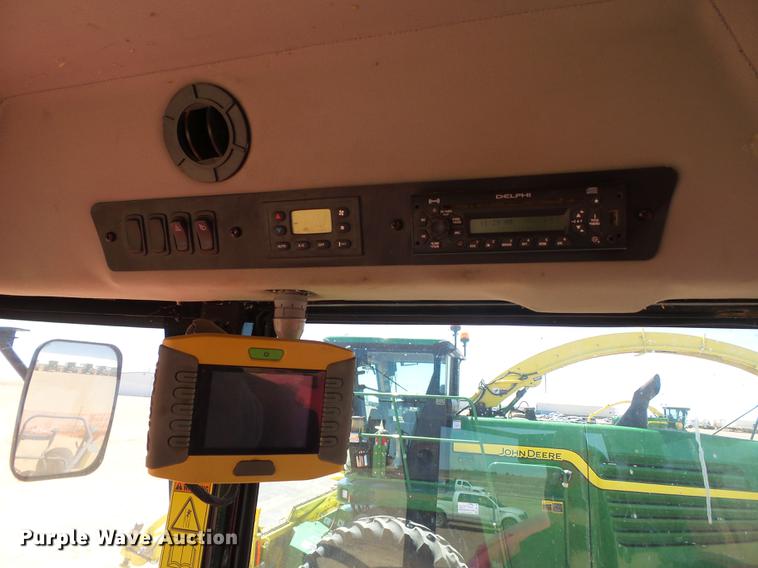 image for item DD1192 2013 Massey Ferguson WR9770 windrower