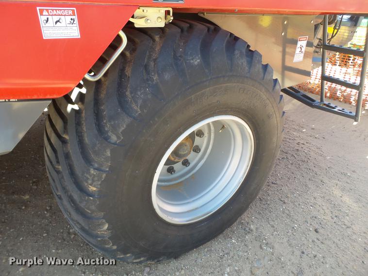 image for item DD1193 2012 Massey Ferguson 2170 large square baler