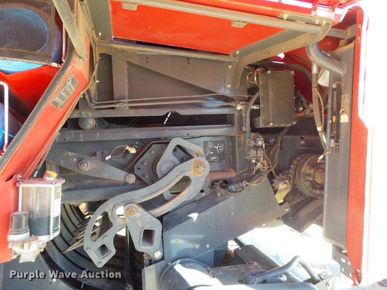 image for item DD1193 2012 Massey Ferguson 2170 large square baler