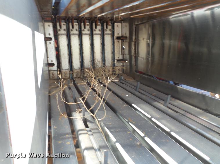 image for item DD1193 2012 Massey Ferguson 2170 large square baler