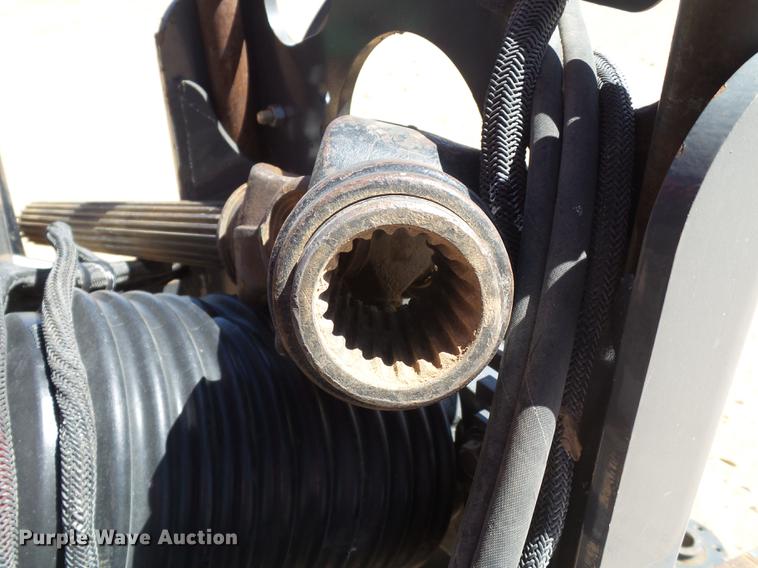 image for item DD1193 2012 Massey Ferguson 2170 large square baler