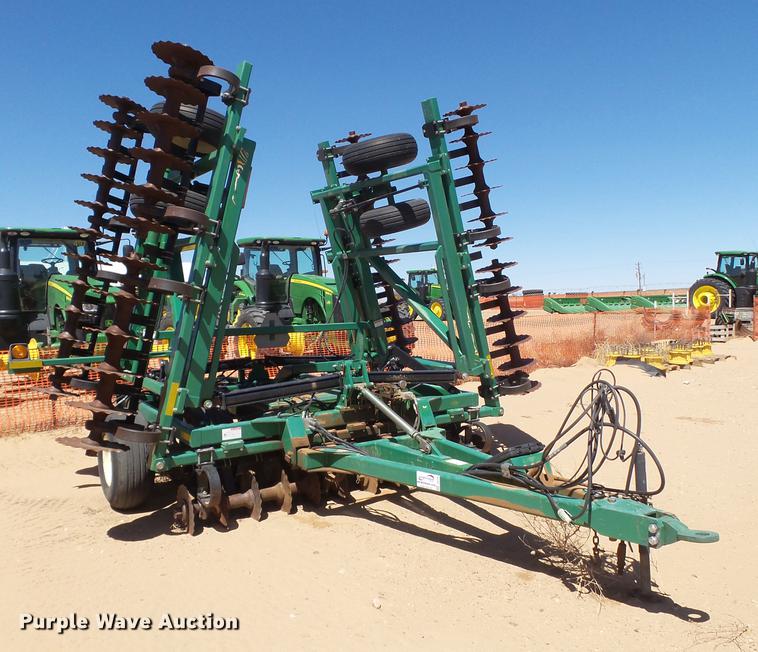 image for item DD1194 Great Plains Turbo Till 3000 Series II vertical tillage