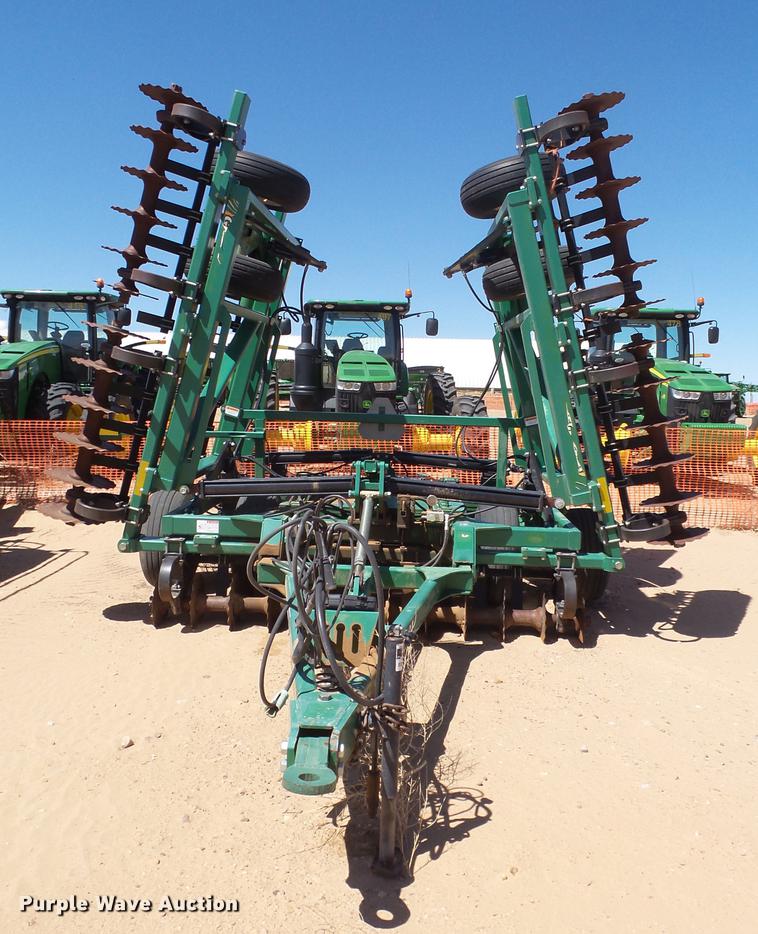 image for item DD1194 Great Plains Turbo Till 3000 Series II vertical tillage