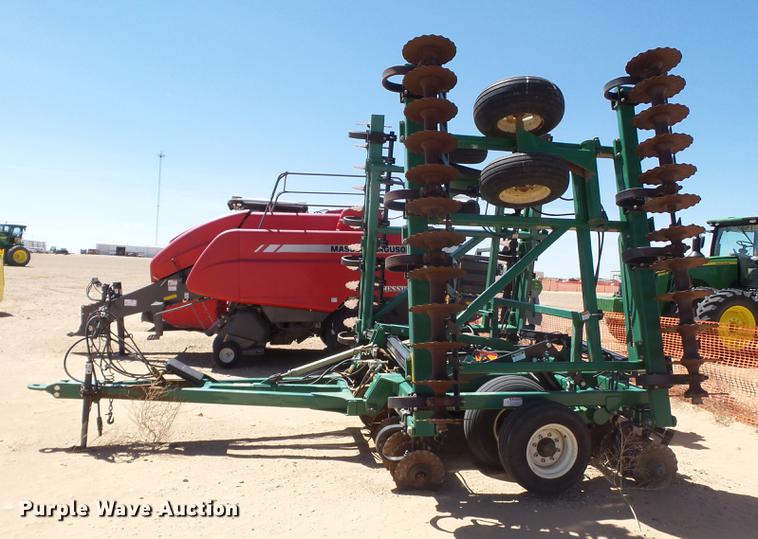 image for item DD1194 Great Plains Turbo Till 3000 Series II vertical tillage