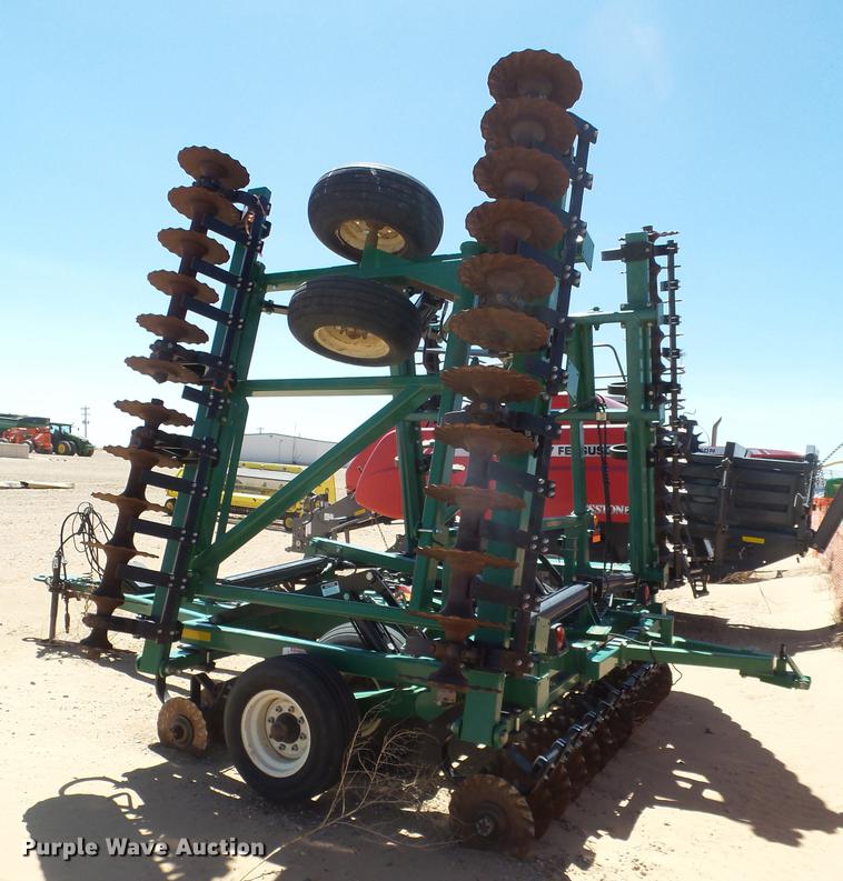 image for item DD1194 Great Plains Turbo Till 3000 Series II vertical tillage
