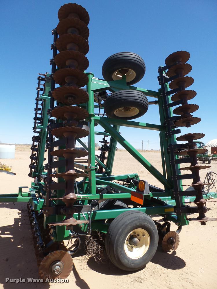 image for item DD1194 Great Plains Turbo Till 3000 Series II vertical tillage