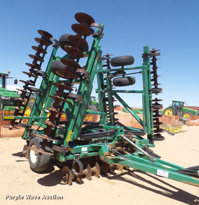 image for item DD1194 Great Plains Turbo Till 3000 Series II vertical tillage