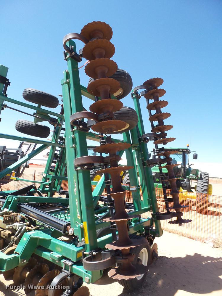 image for item DD1194 Great Plains Turbo Till 3000 Series II vertical tillage