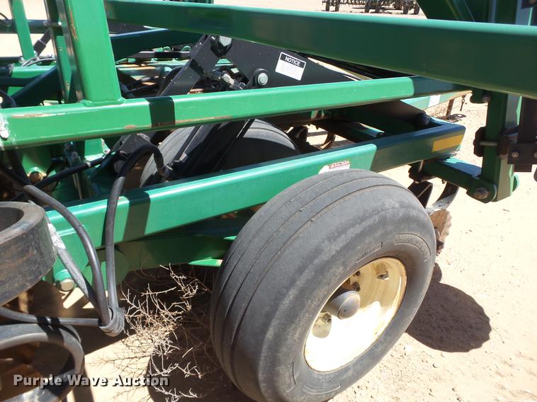 image for item DD1194 Great Plains Turbo Till 3000 Series II vertical tillage