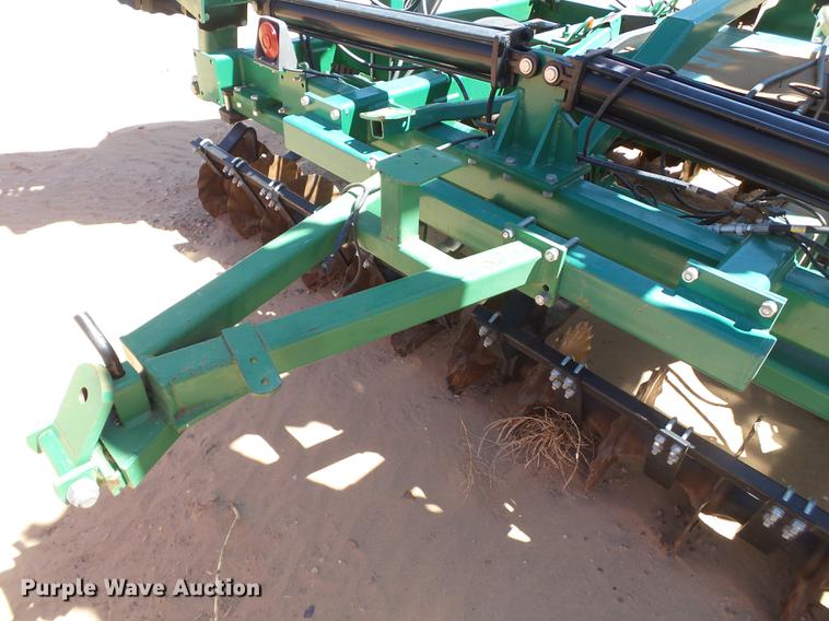 image for item DD1194 Great Plains Turbo Till 3000 Series II vertical tillage