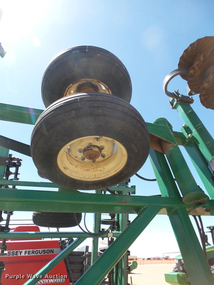 image for item DD1194 Great Plains Turbo Till 3000 Series II vertical tillage