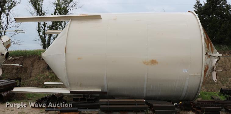 image for item DD4248 Steel dry storage tank/bin
