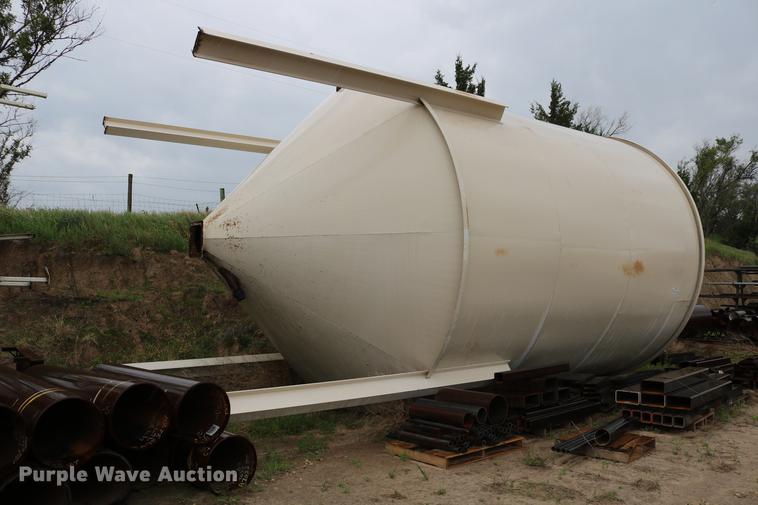 image for item DD4248 Steel dry storage tank/bin
