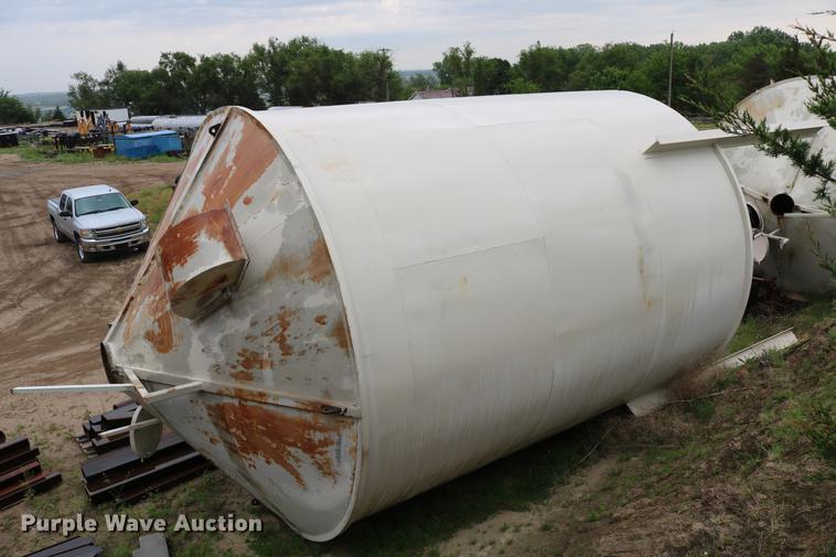 image for item DD4248 Steel dry storage tank/bin