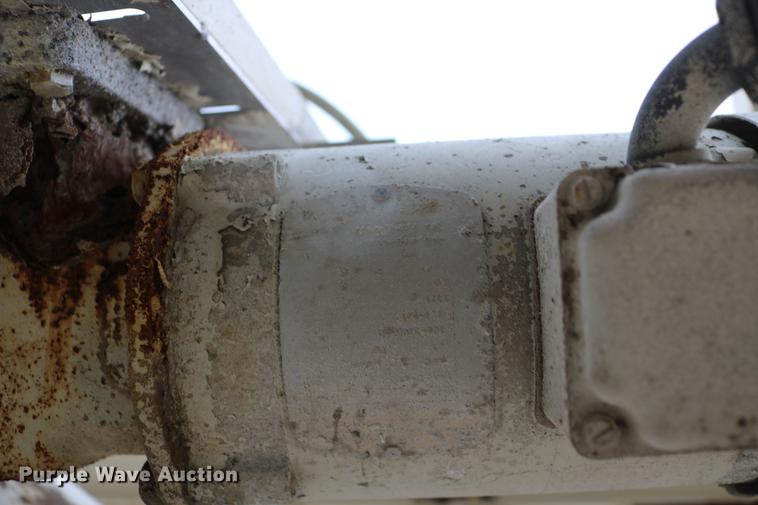 image for item DD4250 Structural steel storage bin frame with bin