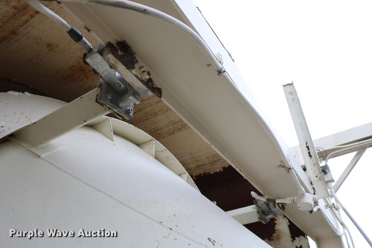 image for item DD4250 Structural steel storage bin frame with bin