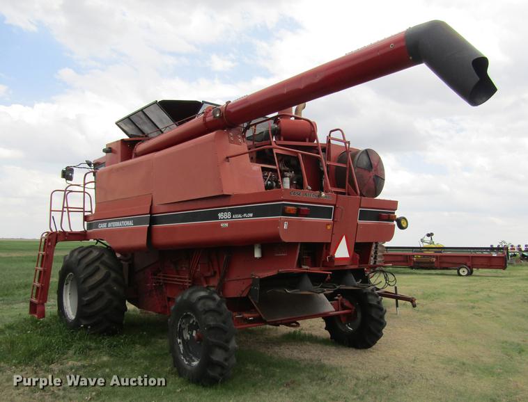 image for item DD5666 1994 Case IH 1688 Axial-Flow combine