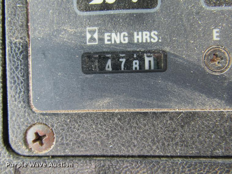 image for item DD5666 1994 Case IH 1688 Axial-Flow combine