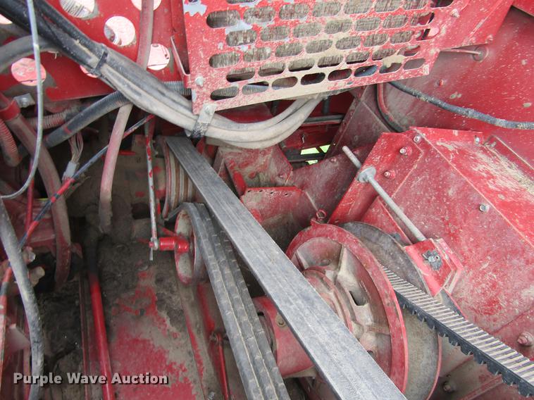 image for item DD5666 1994 Case IH 1688 Axial-Flow combine