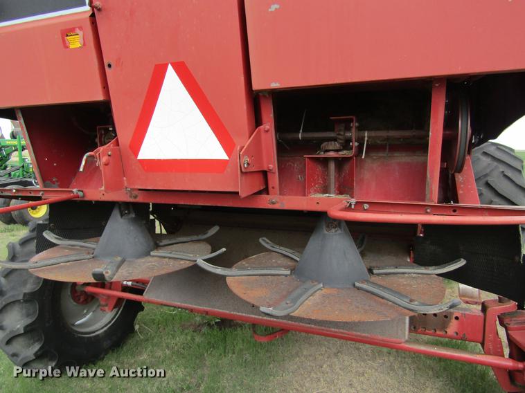 image for item DD5666 1994 Case IH 1688 Axial-Flow combine