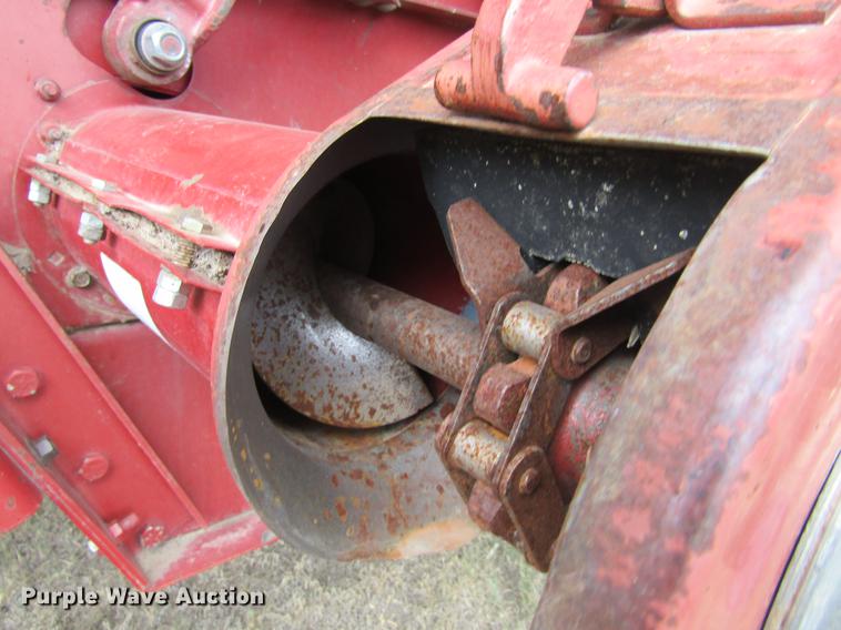 image for item DD5666 1994 Case IH 1688 Axial-Flow combine