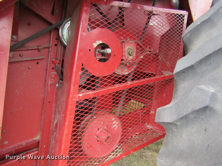 image for item DD5666 1994 Case IH 1688 Axial-Flow combine