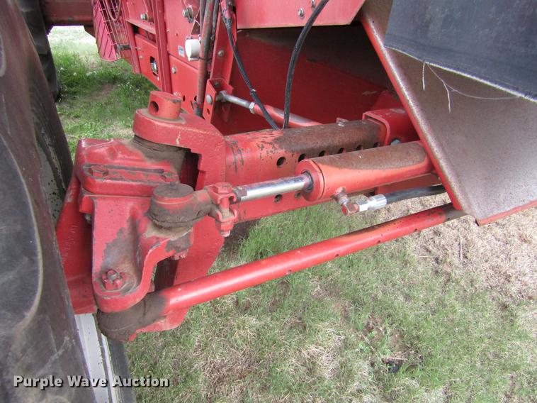 image for item DD5666 1994 Case IH 1688 Axial-Flow combine