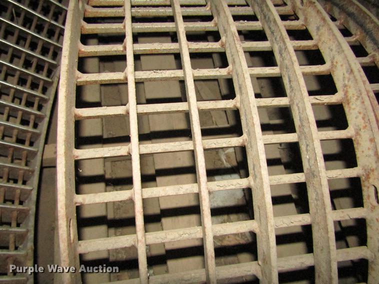 image for item DD5666 1994 Case IH 1688 Axial-Flow combine