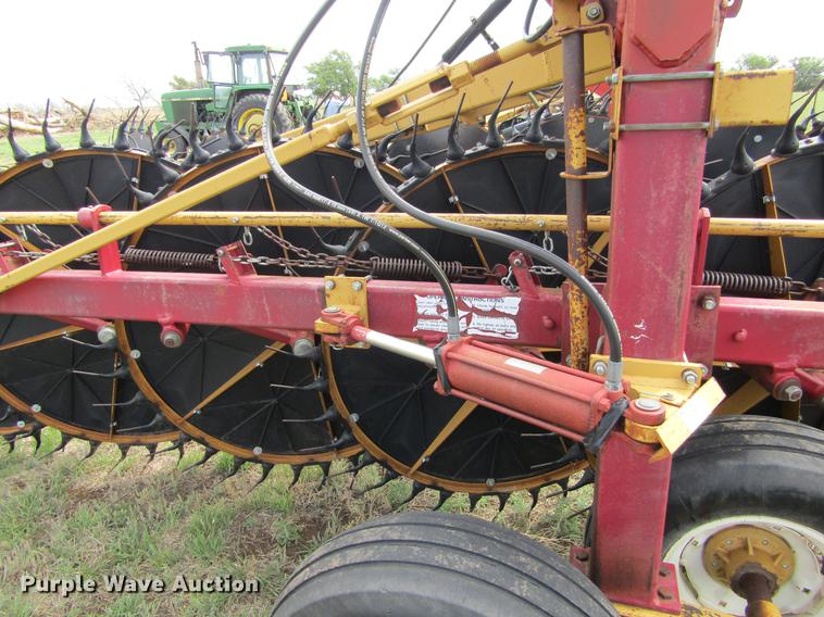 image for item DD5678 Darf 917FD hay rake