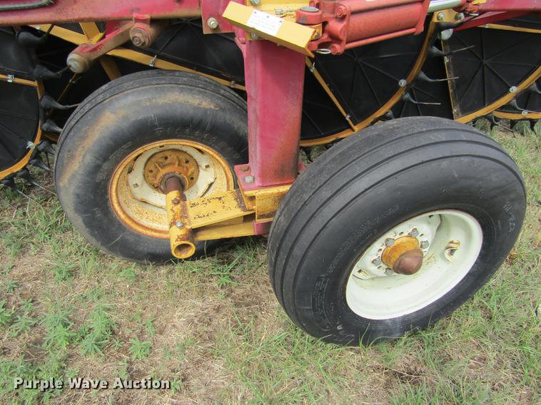 image for item DD5678 Darf 917FD hay rake