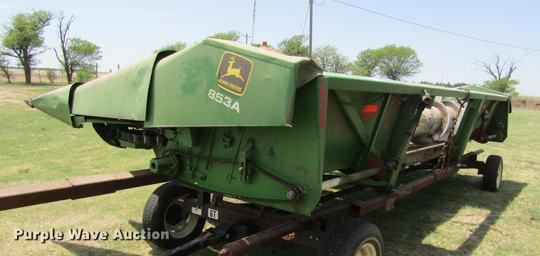 image for item DD5681 John Deere 853A row head