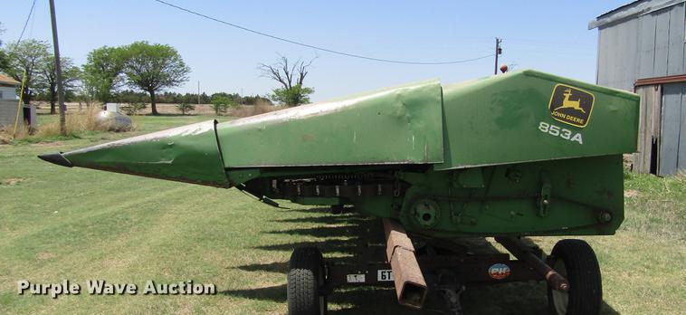 image for item DD5681 John Deere 853A row head