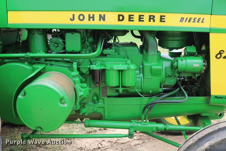 image for item DD8280 1958 John Deere 820 tractor