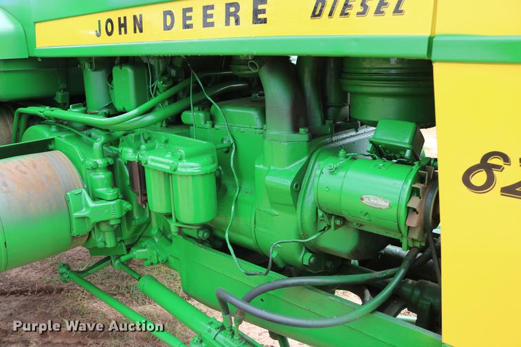 image for item DD8280 1958 John Deere 820 tractor